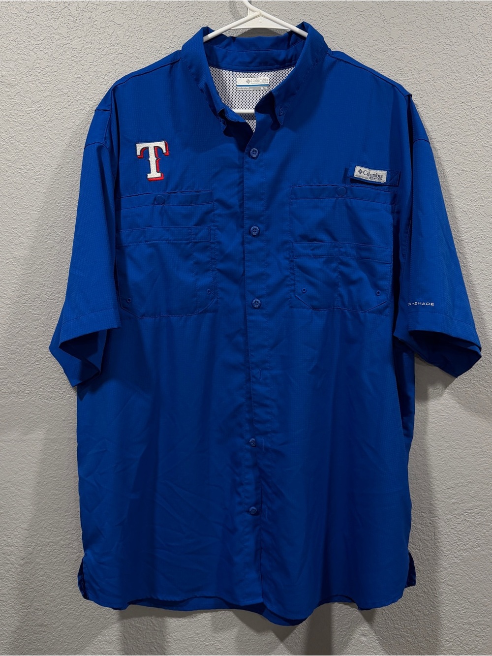 Columbia Men’s Royal Blue Short-Sleeve Fishing Shirt - Texas Rangers Patch
